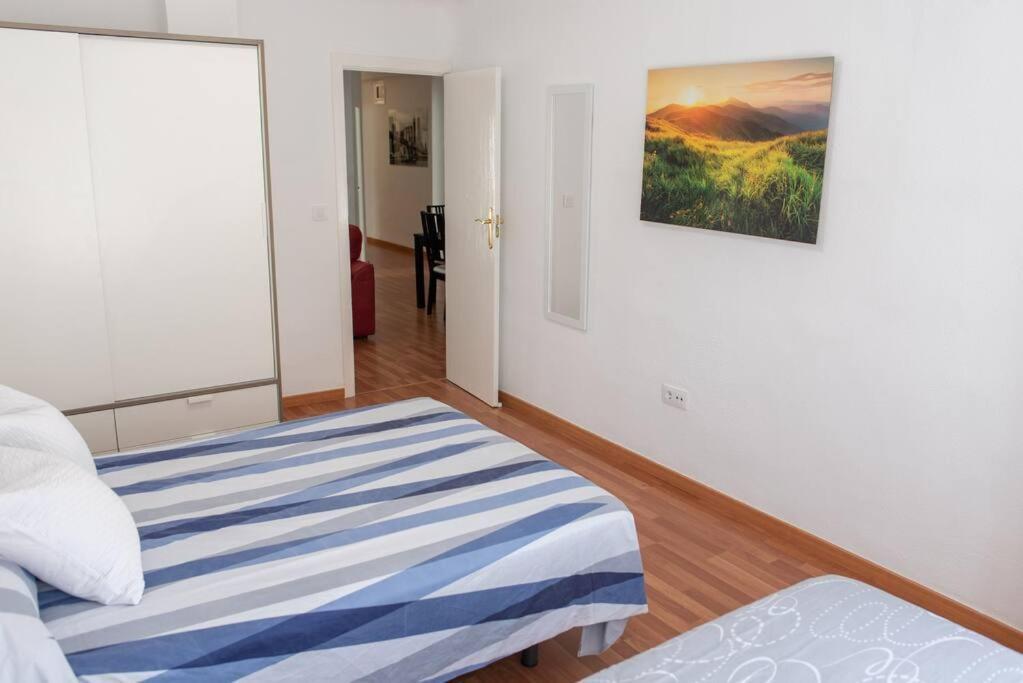 Apartamento Alexa, A 800Mts Catedral Wifi Smart Tv Murcia Buitenkant foto